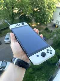 Nintendo Switch OLED v2 Biały - w pełni sprawna - świetna - gry