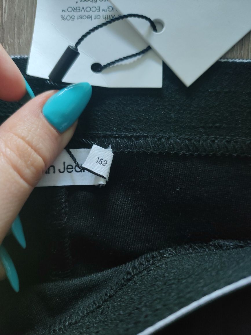 Calvin Klein Spodnie materiałowe roszerzane