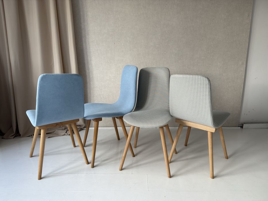 4 krzesła A-6150, po renowacji piękne