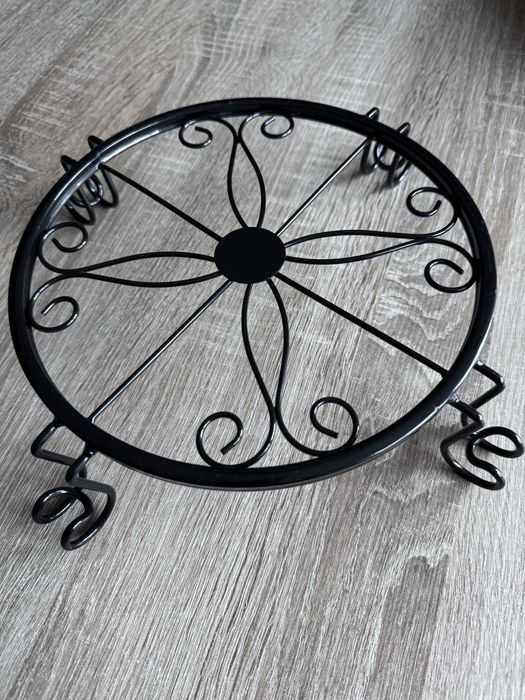 Podstawek kwietnik na kwiaty 6cm