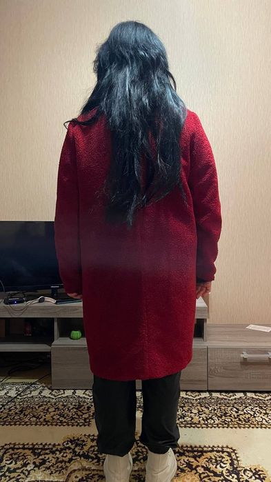 Пальто для девушек и женщин