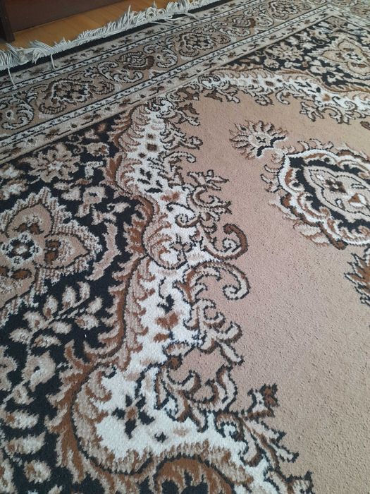 Килим,ковйор на ковровій основі 2×3м