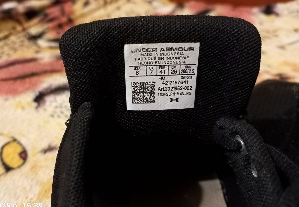 Кросівки Under Armour 41
