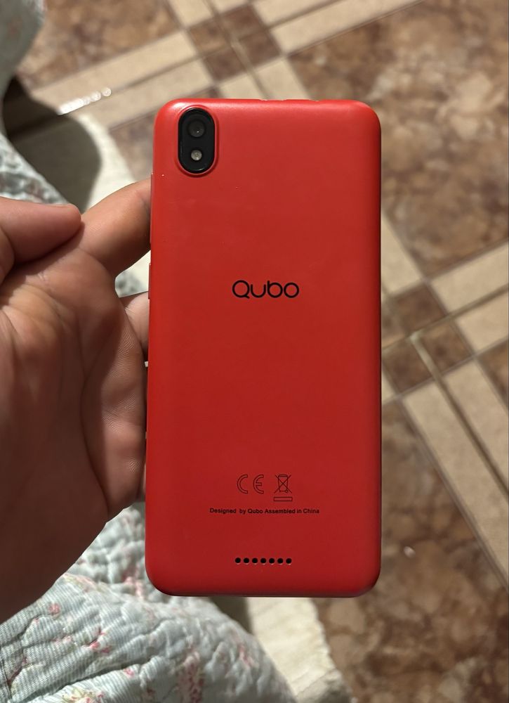 Qubo  EOS-RD Smartphone, usado muito poucas vezes
