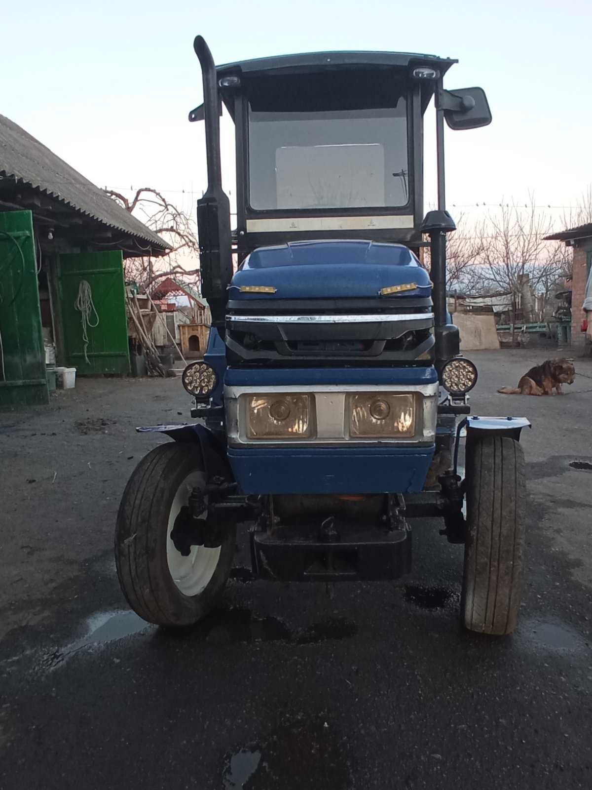 Продам трактор Сінтай 220