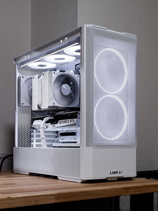 Корпус Lian Li LANCOOL 207  White