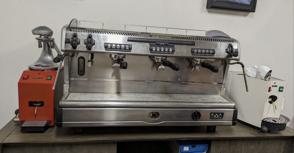 Продаємо ковомашини La Spaziale