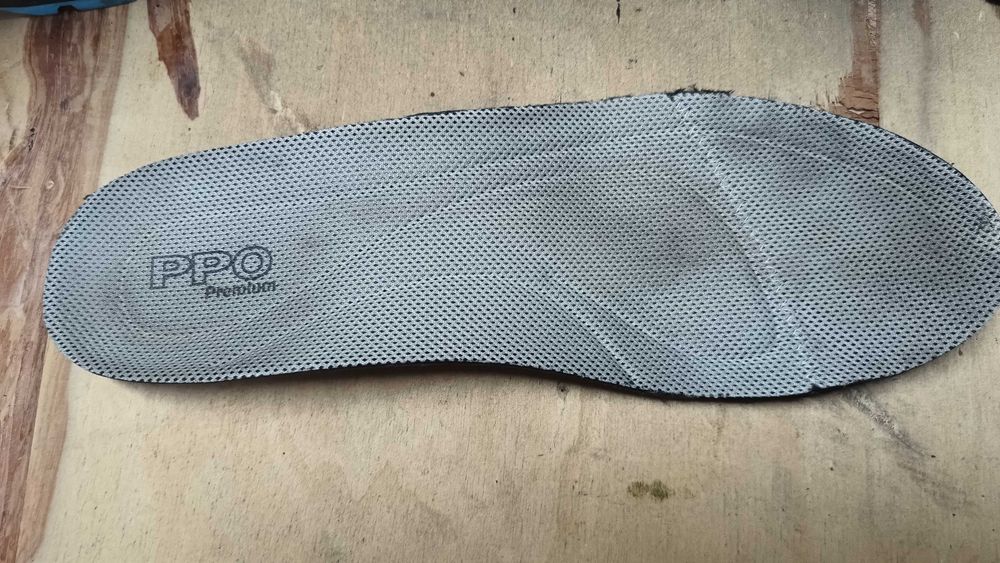 Sprzedam męskie buty robocze