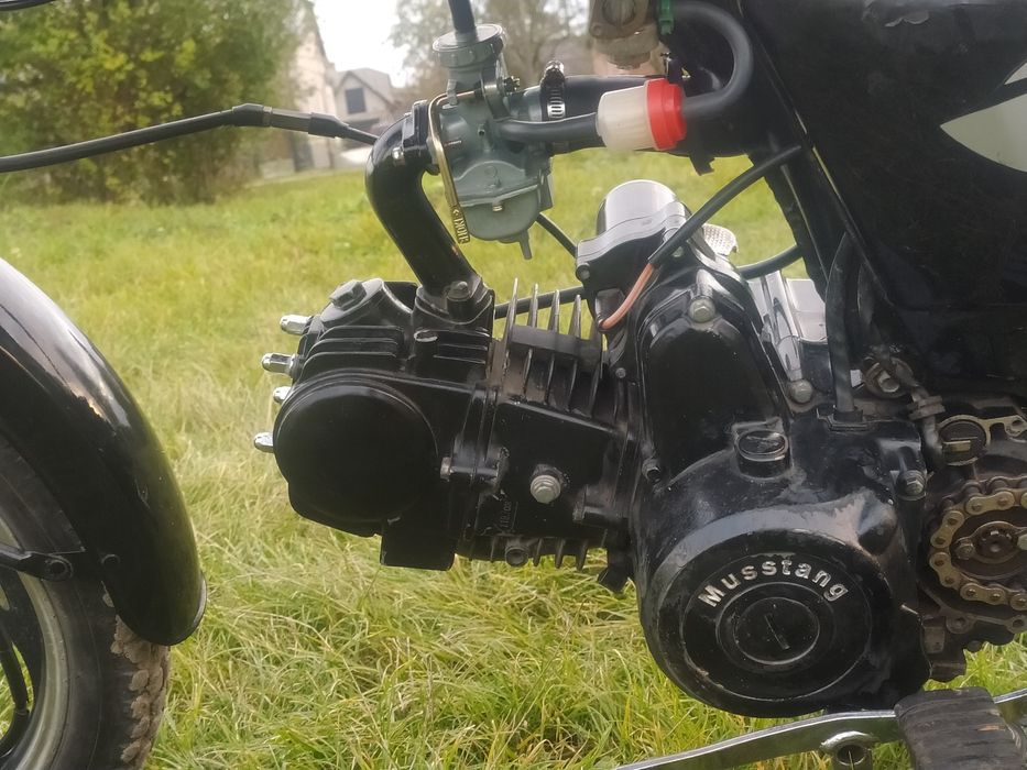 Продається мустанг 125