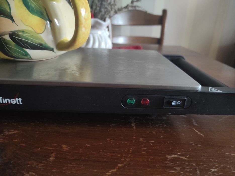 Плита для підігріву плитка дошка подогрев Bifinett