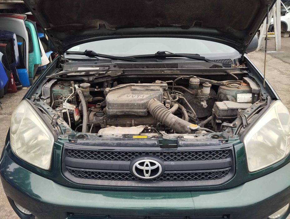 Toyota RAV4 4x4 2.0i 5D 2004r.Element silnika !! Czytaj opis !!