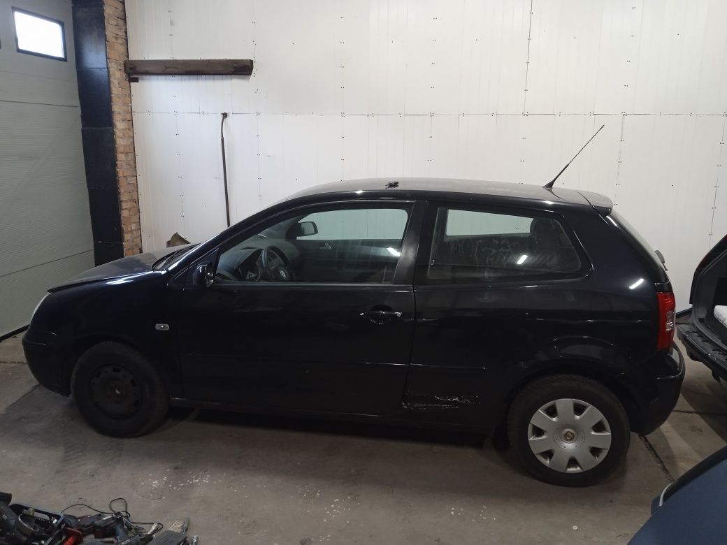 NA CZĘŚCI Volkswagen Polo 4 IV 9N 1.4 TDI BAY lakier LC9Z skrzynia GGV