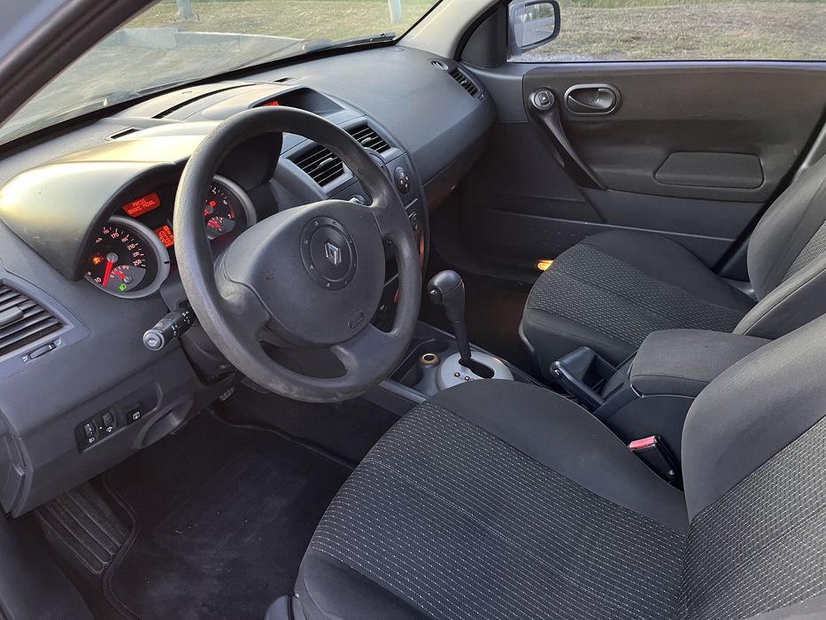 Renault Megane 1.6 автомат газ/бенз