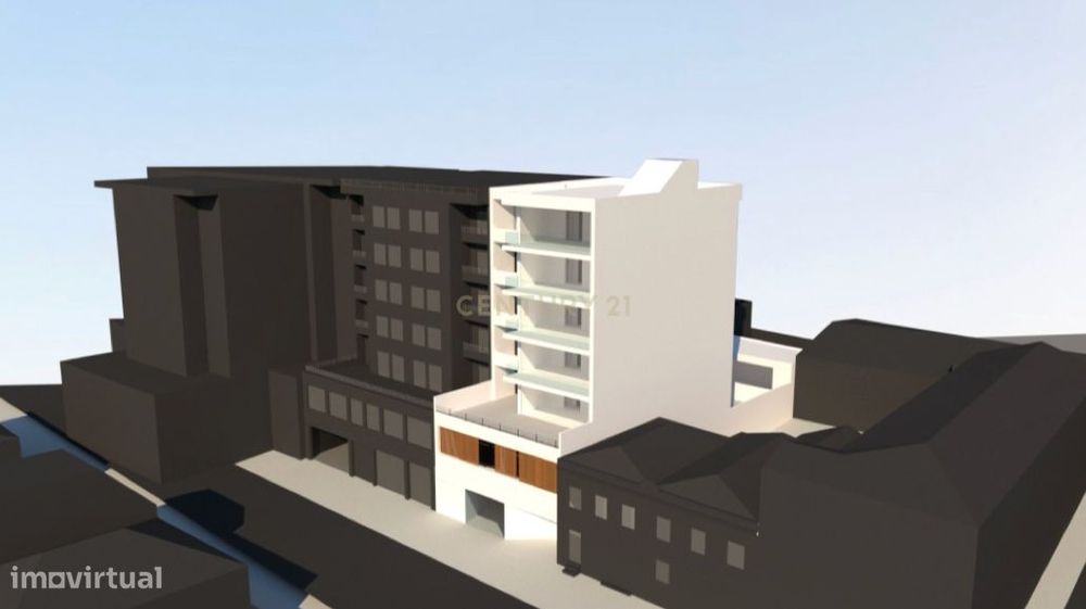 Terreno para construção de prédio, no Centro Barreiro, frente rio e a