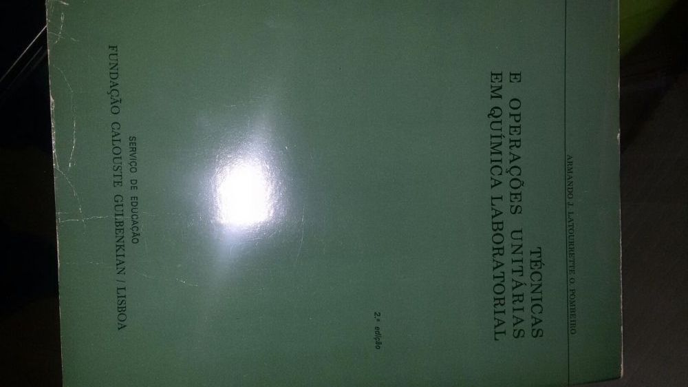 Vendo Livro Técnicas e Operações Unitárias em Química Laboratorial