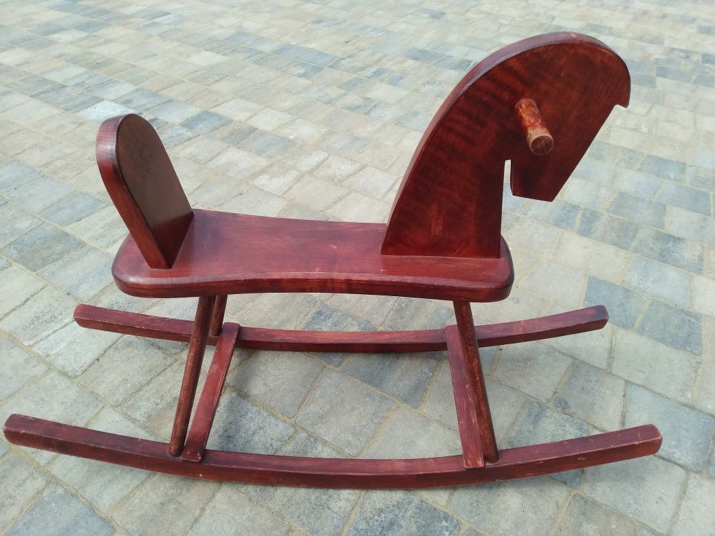 Konik drewniany bujany bujak