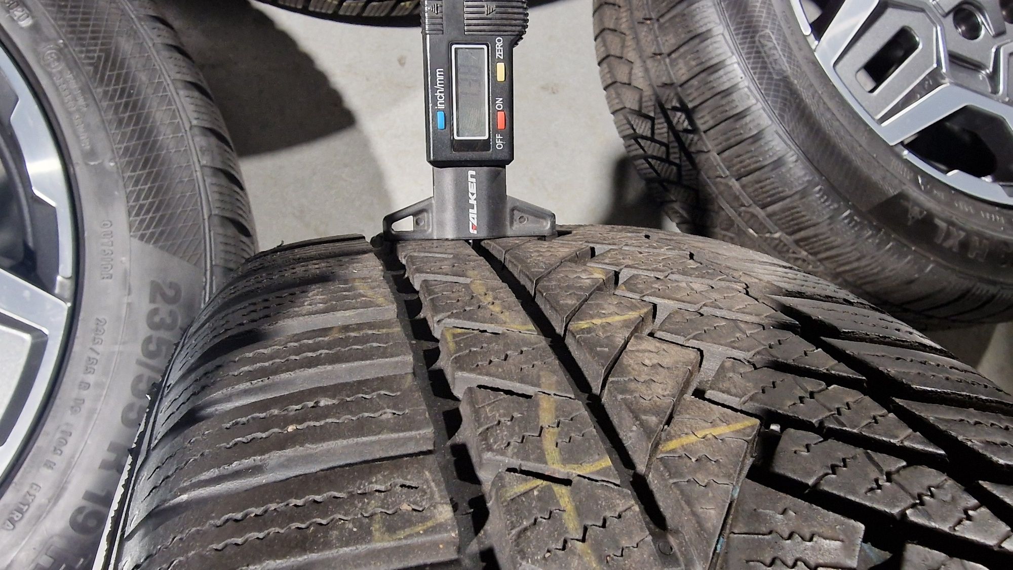 Oryginalne Felgi Hyundai ONIQ 5 NE  5x114.3 19" 7.5J ET 49.5 235/55R19