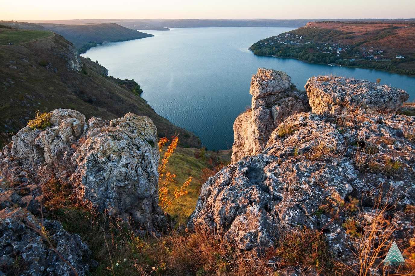 Екскурсовод гід Кам'янець Подільський Бакота Хотин Чернівці екскурсія