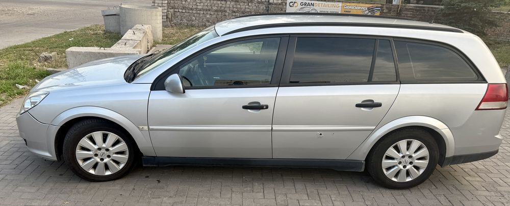Opel Vectra C 1.9 CDTI (дізель, автомат, універсал)