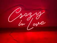 Ścianka LED 'Crazy in Love' (neon) na ślub / wesele