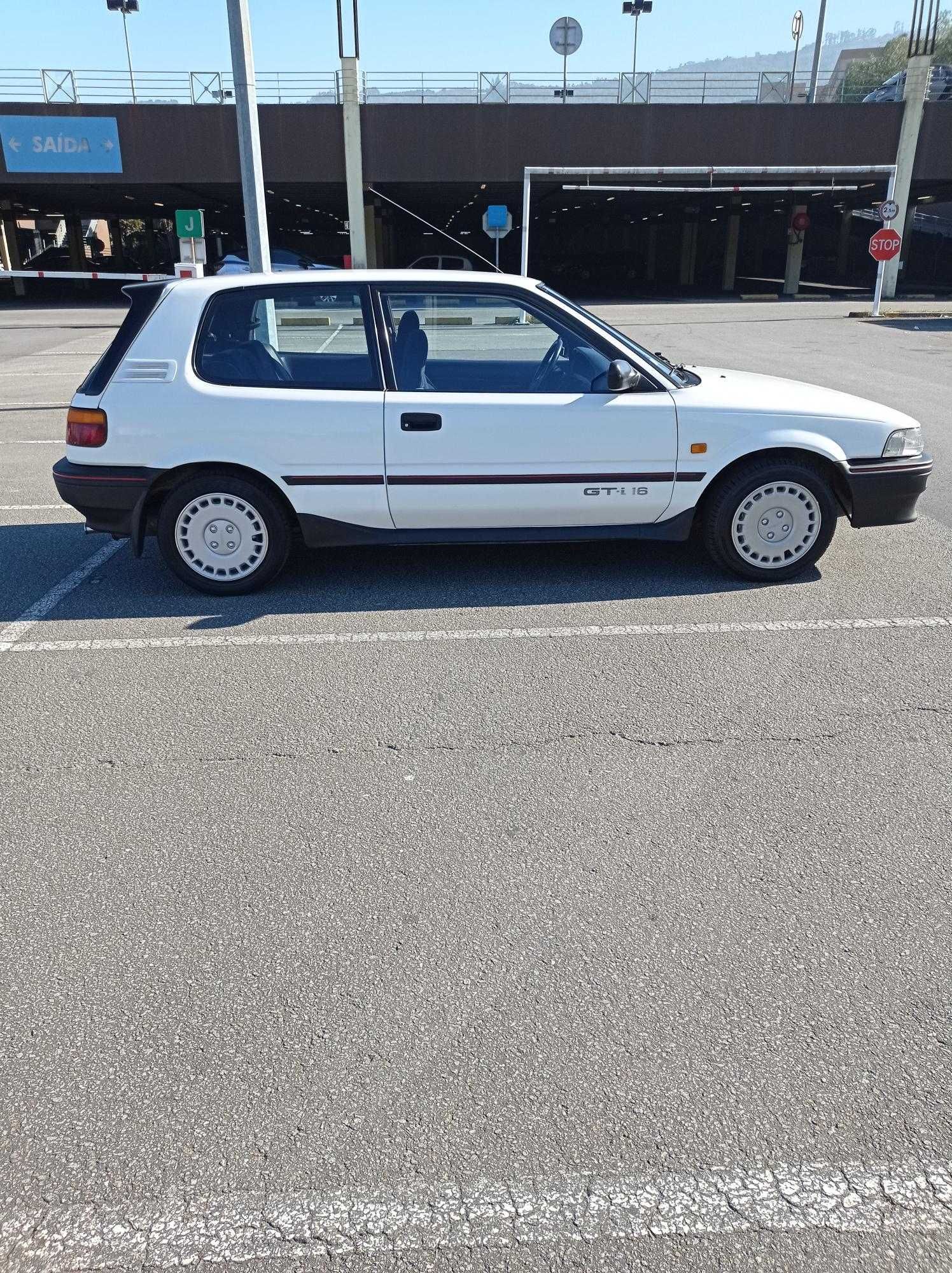 Toyota Corolla GTi 16v - AE92 de 1988 - Clássico