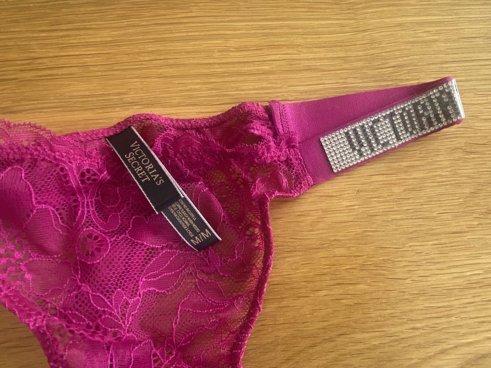 NOWE stringi Victoria’s Secret rozmiar M