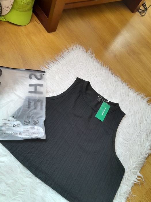 Top damski Shein rozmiar xxxl Nowy