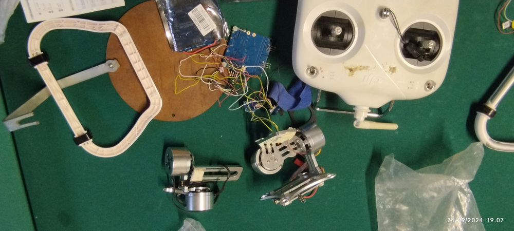 Vendo diversas peças dji phantom 1