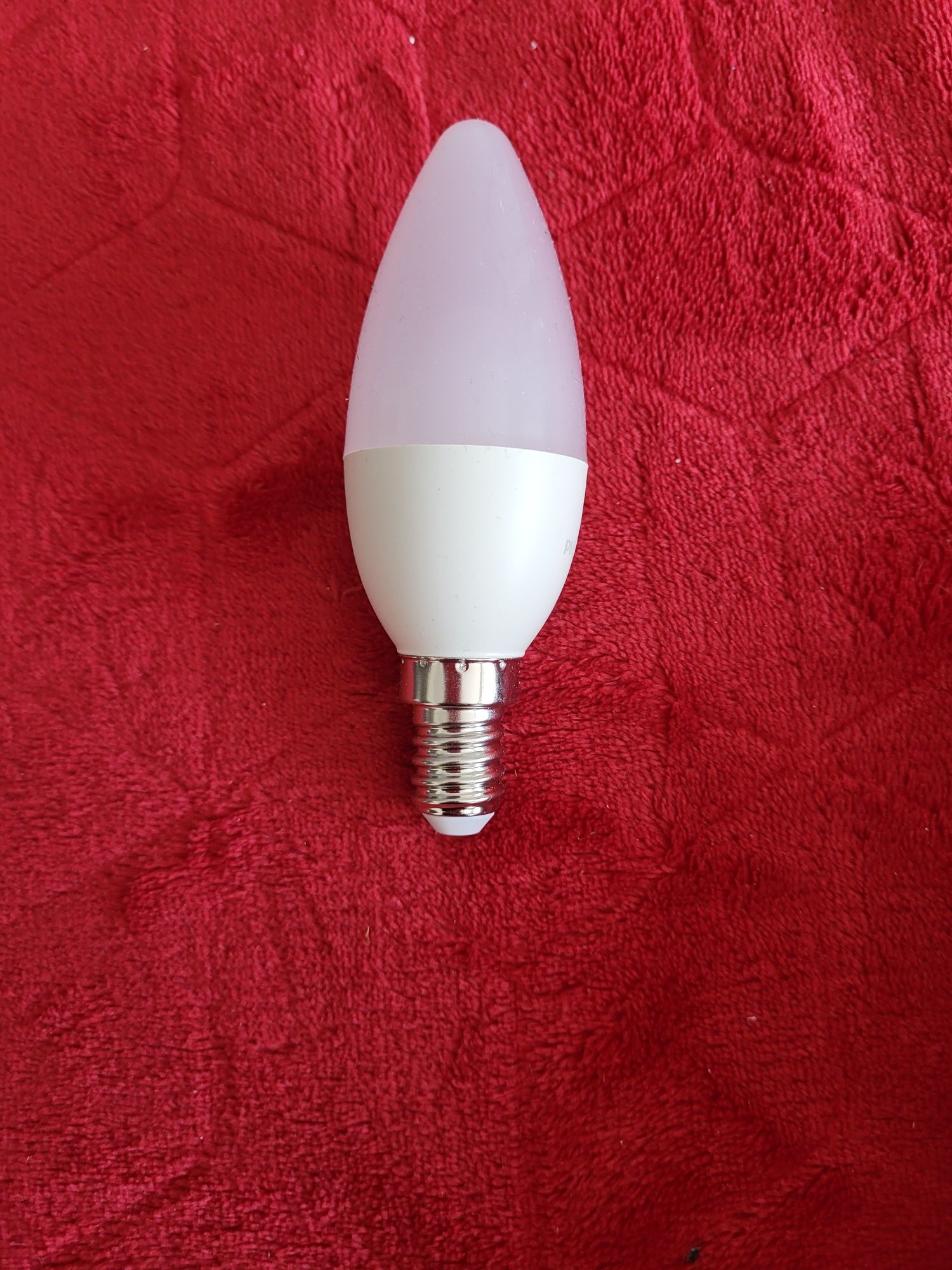 Żarówka E14 led 40 W Philips