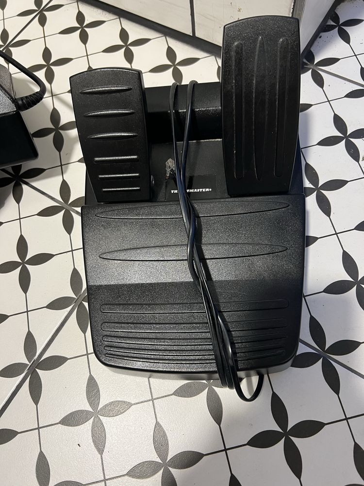 Thrustmaster kierownica grand prix 1