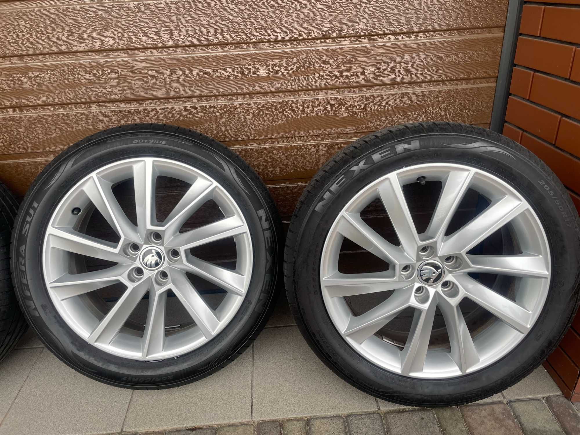 Alu felgi, alufelgi koła do skoda 17" 205/50/R17 Stratos, super stan