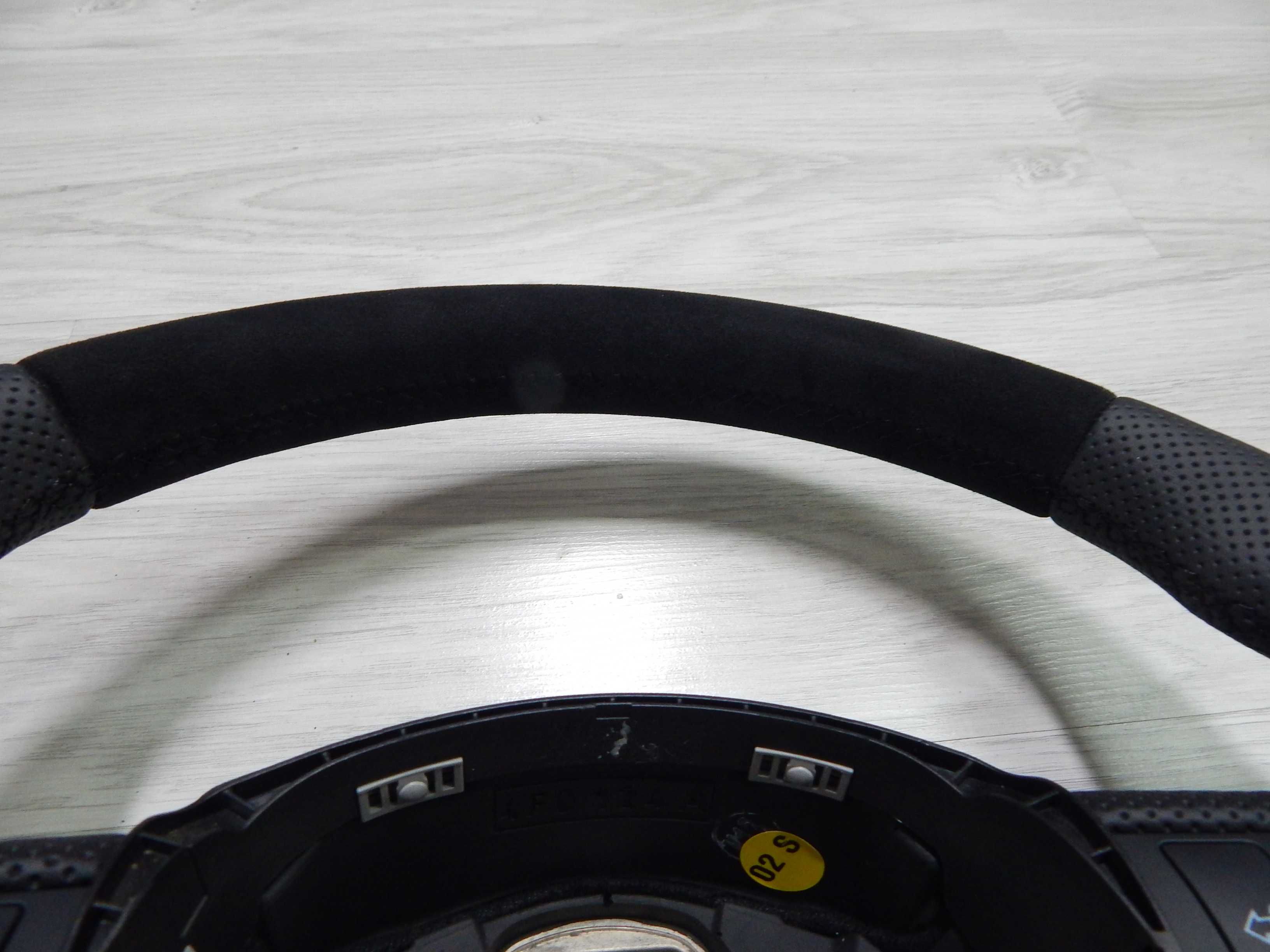 Audi A4 B7 B8 A6 C6 Q7 - kierownica sport łopatki alcantara S-Line 4F0