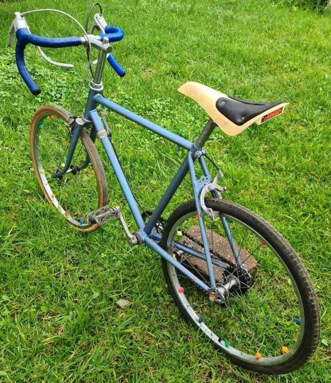 Bicicleta de corrida antiga de criança - Coleção - a funcional
