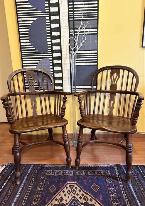 Par de cadeiras Windsor 19” century