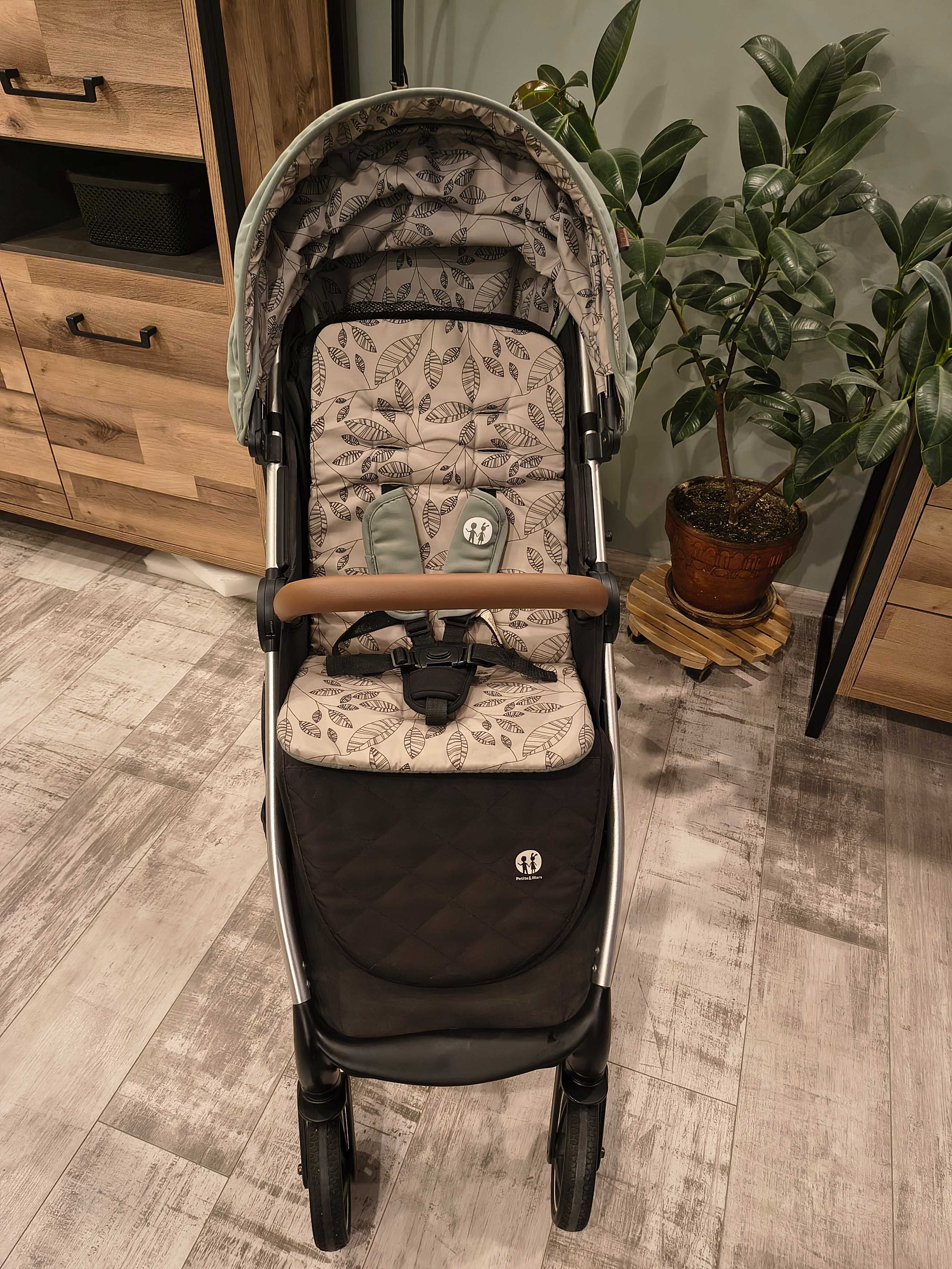 Spacerówka Petite & Mars Royal