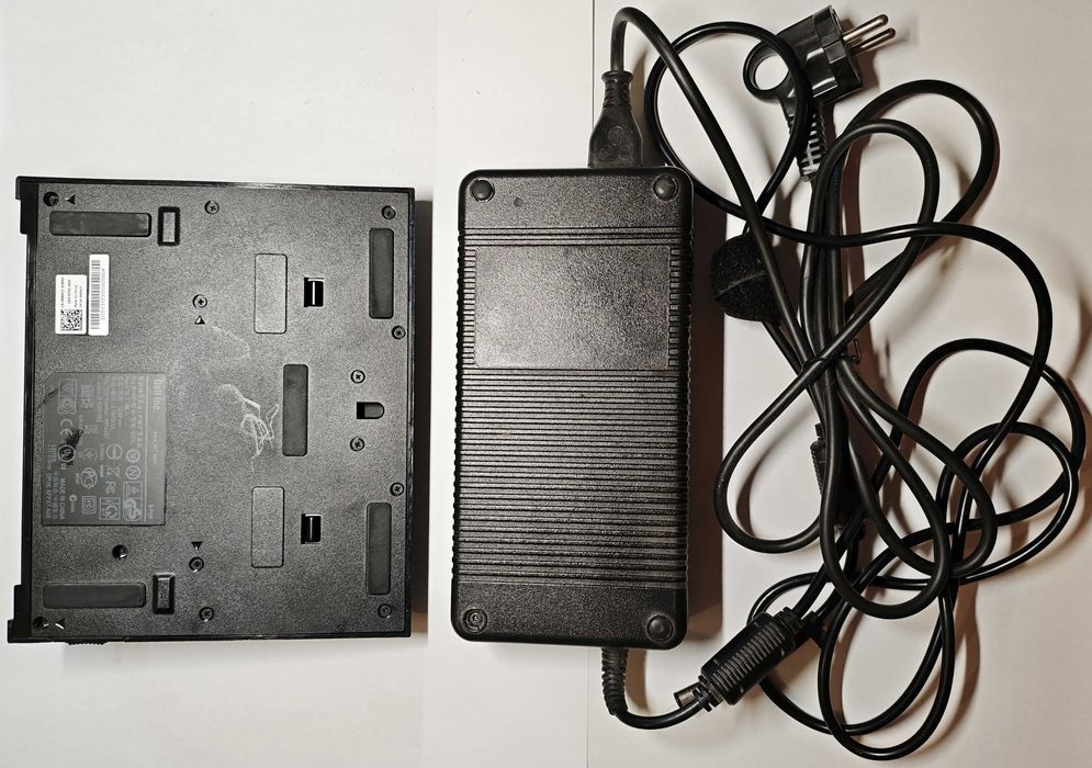 Stacja dokująca Dell K07A K07A001 + zasilacz