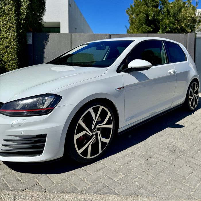VW Golf 7 GTi Performance DESDE 269€ mês