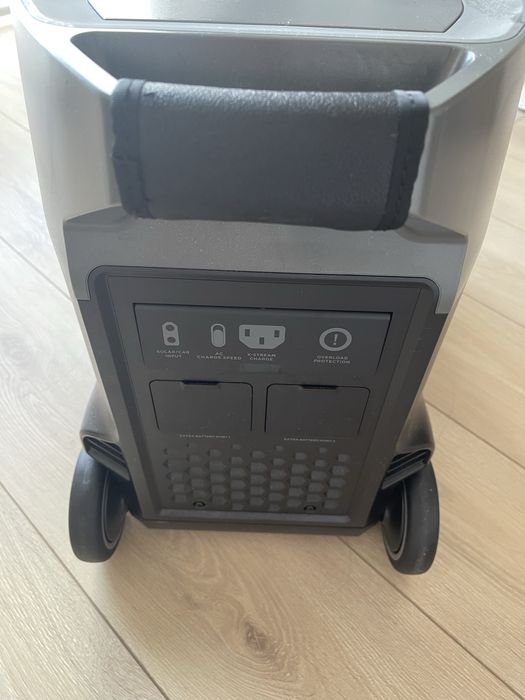 EcoFlow DELTA Pro 3600 W ідеальний стан