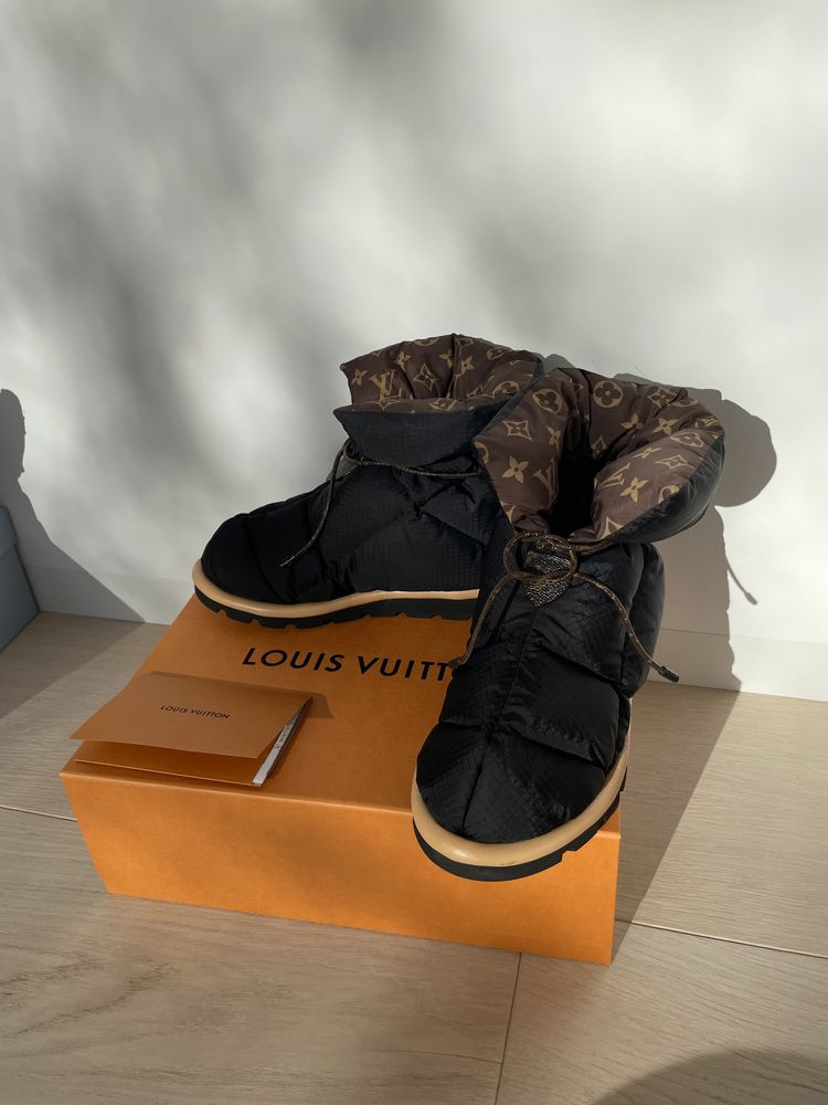 śniegowce louis vuitton 38 pillow