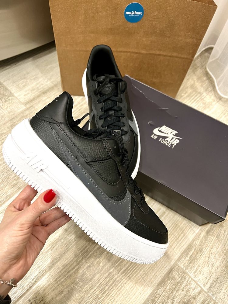 Кросівки nike  air force w af1 plt.af.orm