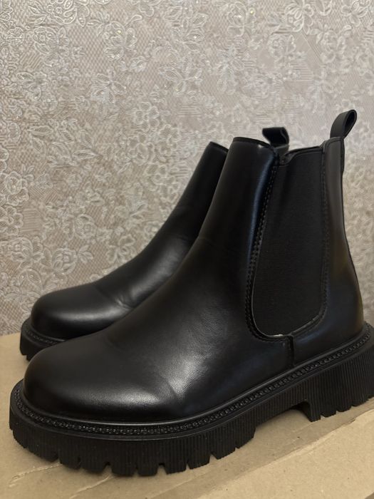 Черевики,ботинки жіночі