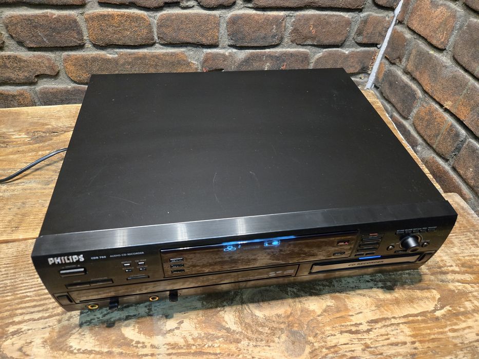 Nagrywarka CD Philips CDR 785 + pilot