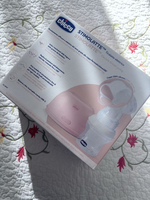 Bomba extratora de leite chicco , luz noturna e biberon com tampa