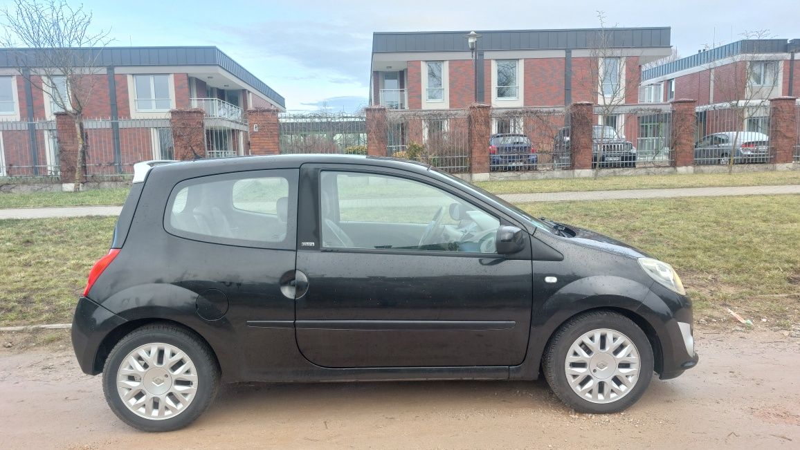 Renault twingo ll initiale paris skóra klima alufelgi