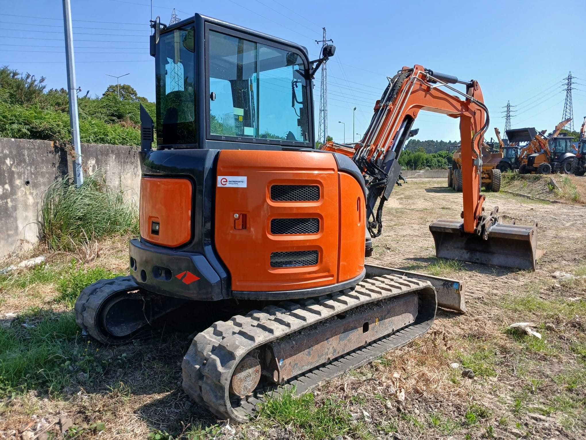 2020 Hitachi zx55u-6 escavadora de rastos borracha 5500kg
