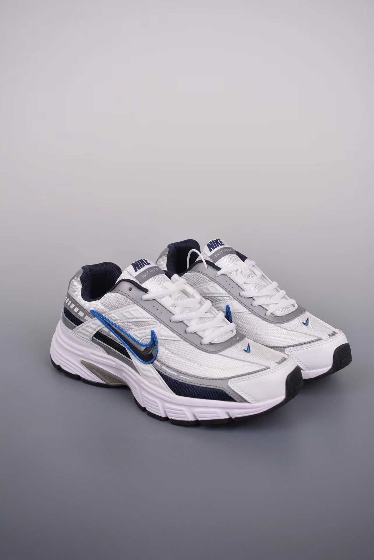Nike Iniciate Running Nike INS Super Fire Retro Dad Buty do biegania