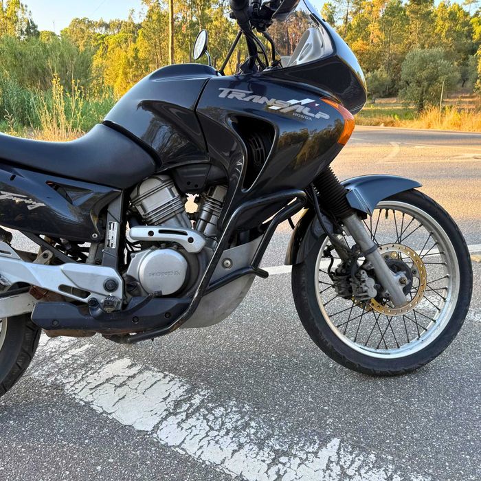Honda Transalp 650 Bem Cuidada - Bom Preço