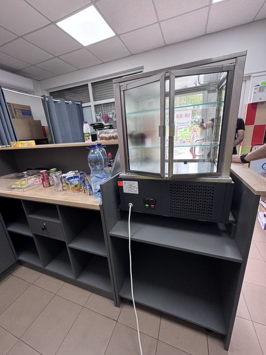 Для кавʼярні барна стійка