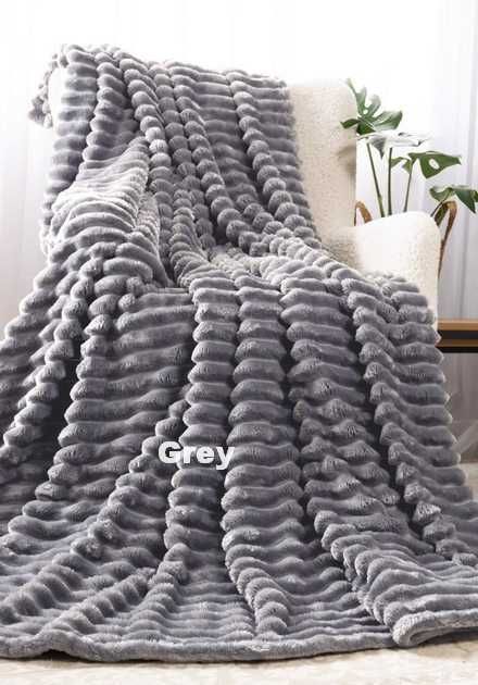 Плед покривало шарпей королівський на ліжко диван в подарунковій сумці