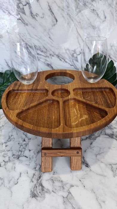 Винний столик з Дуба
